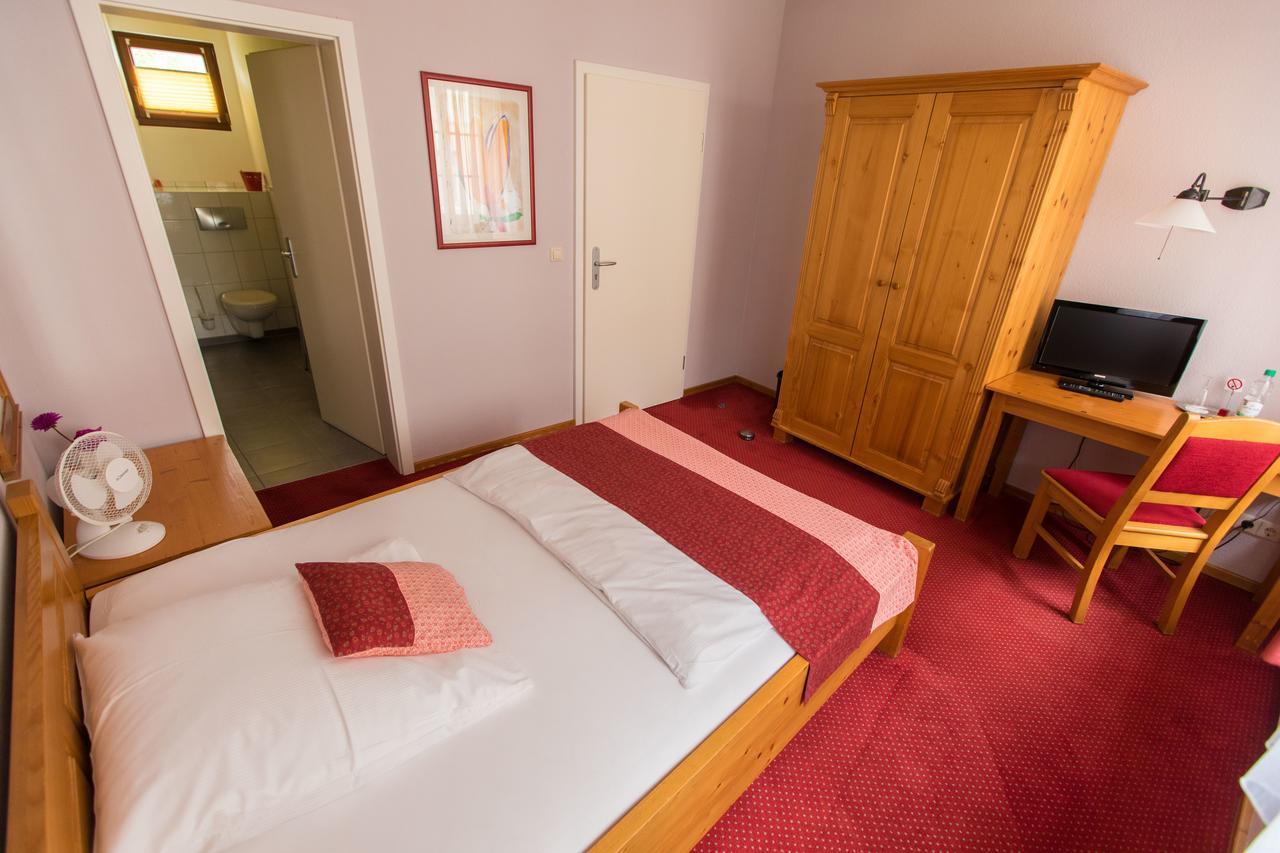 Hotel Blaue Blume Freiberg Exterior photo